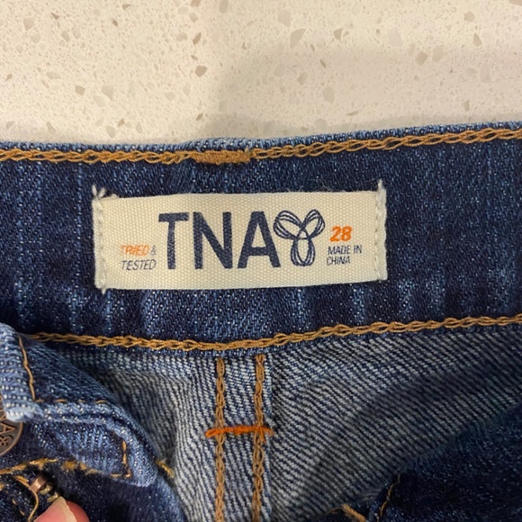 TNA Shorts - Picture 2 of 3